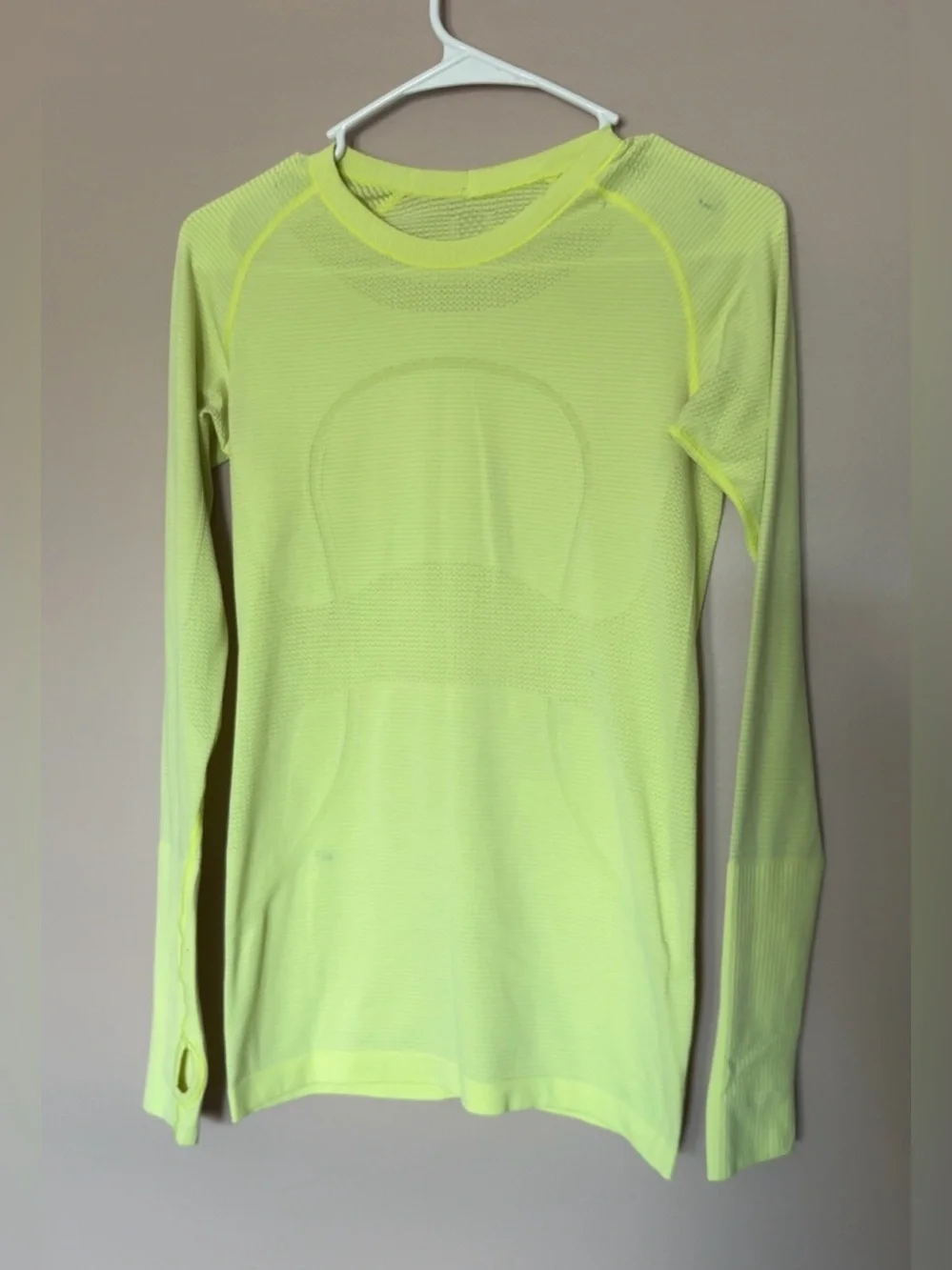 Lululemon Swiftly Tech Long Sleeve Women's Shirt